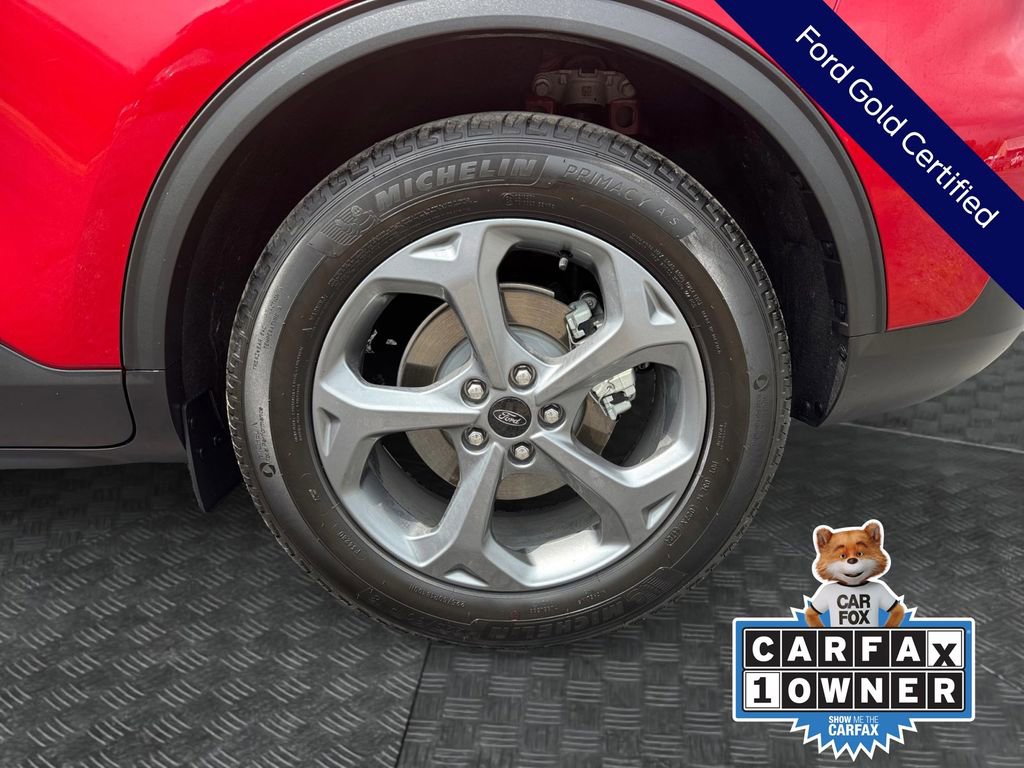 Certified 2025 Ford Escape ST-Line w/ Tech Pack #1 FWD image 19