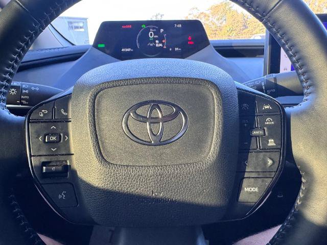Used 2024 Toyota Prius XLE FWD image 22
