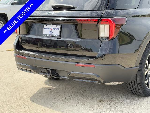 Certified 2025 Ford Explorer ST-Line RWD image 8