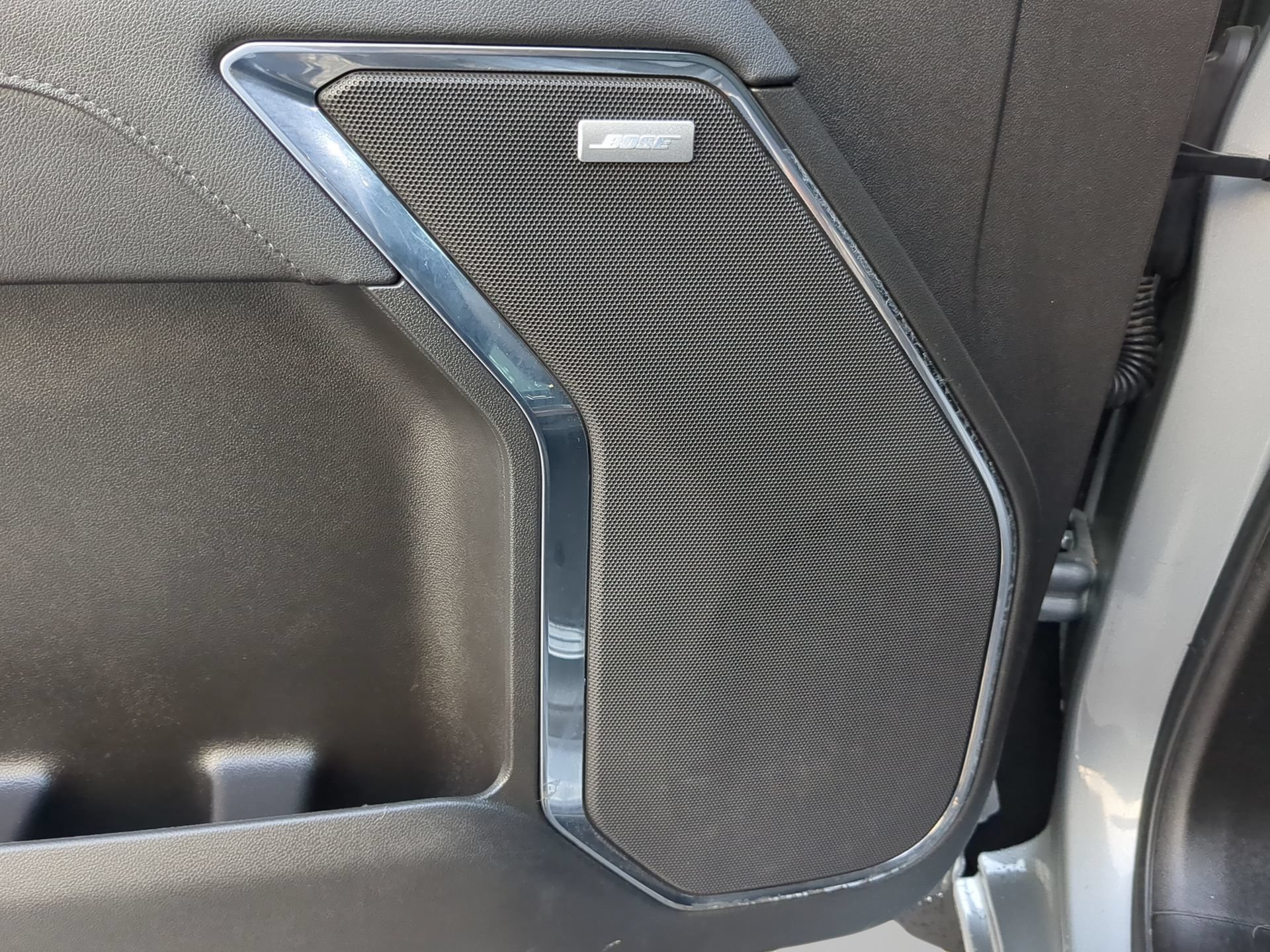 Used 2025 Chevrolet Silverado 1500 LT Trail Boss w/ Convenience Package II AWD/4WD image 56