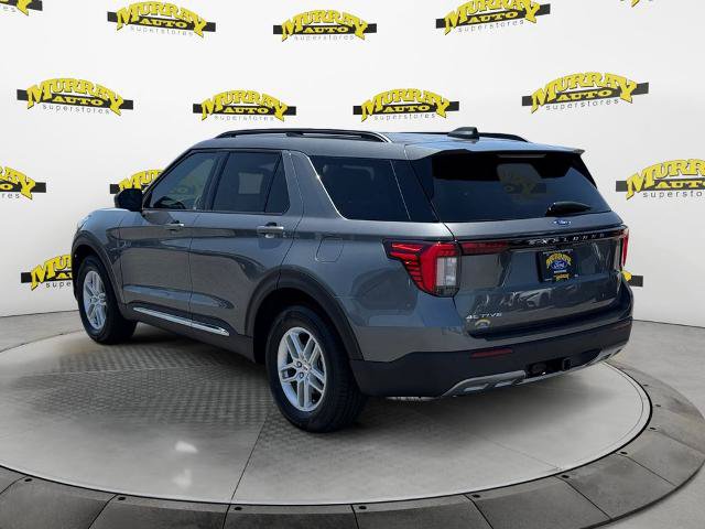 Certified 2025 Ford Explorer Active w/ Active Comfort Package RWD image 3