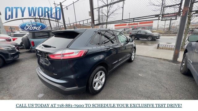 Certified 2024 Ford Edge SE image 5