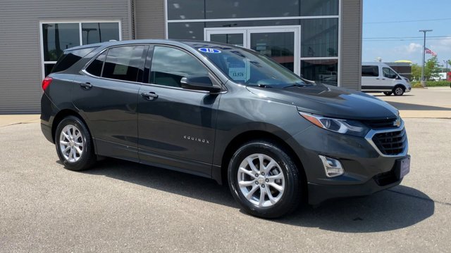 Used 2018 Chevrolet Equinox LT FWD image 3
