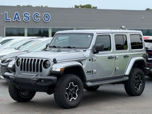 Used 2021 Jeep Wrangler Unlimited Sahara video 2