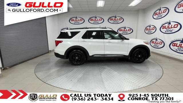 Certified 2020 Ford Explorer XLT w/ Equipment Group 202A RWD image 9