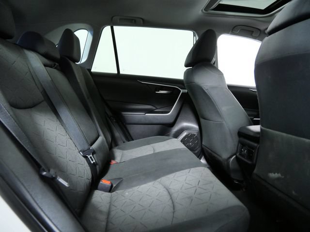 Used 2022 Toyota RAV4 XLE w/ Convenience Package AWD/4WD image 13