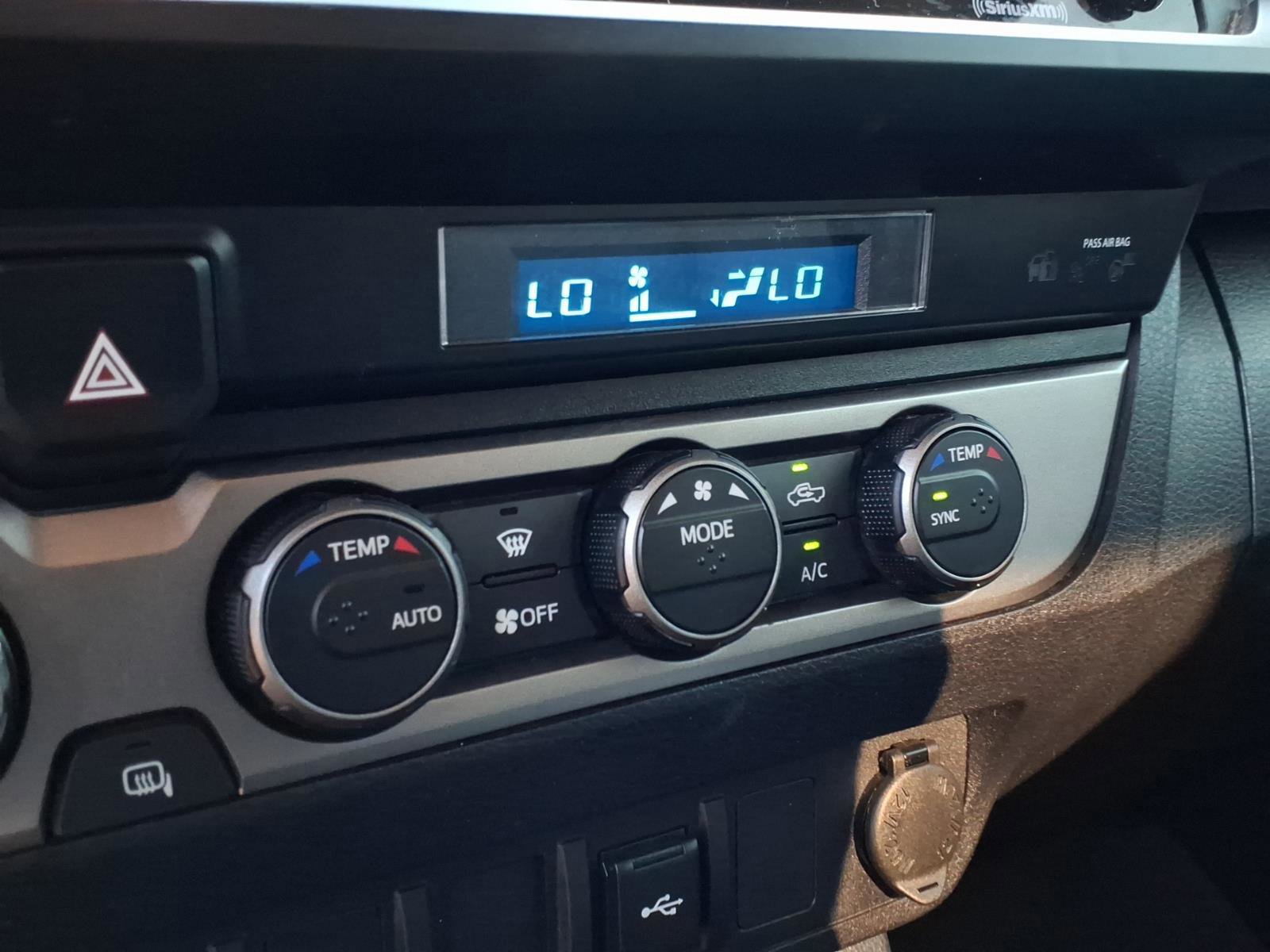 Used 2022 Toyota Tacoma SR image 23