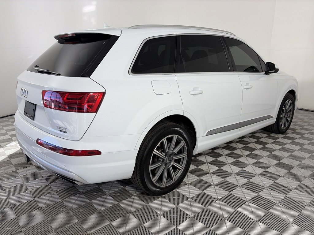 Used 2018 Audi Q7 3.0T Prestige image 7