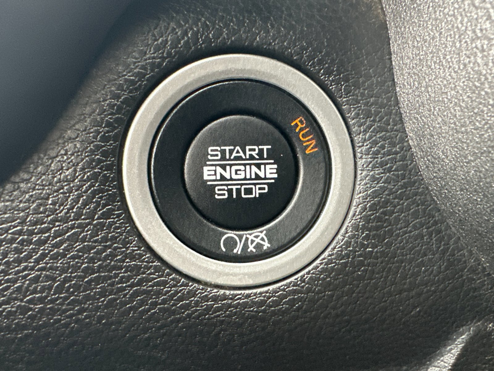 Used 2023 RAM 2500 Tradesman w/ Chrome Appearance Group image 21