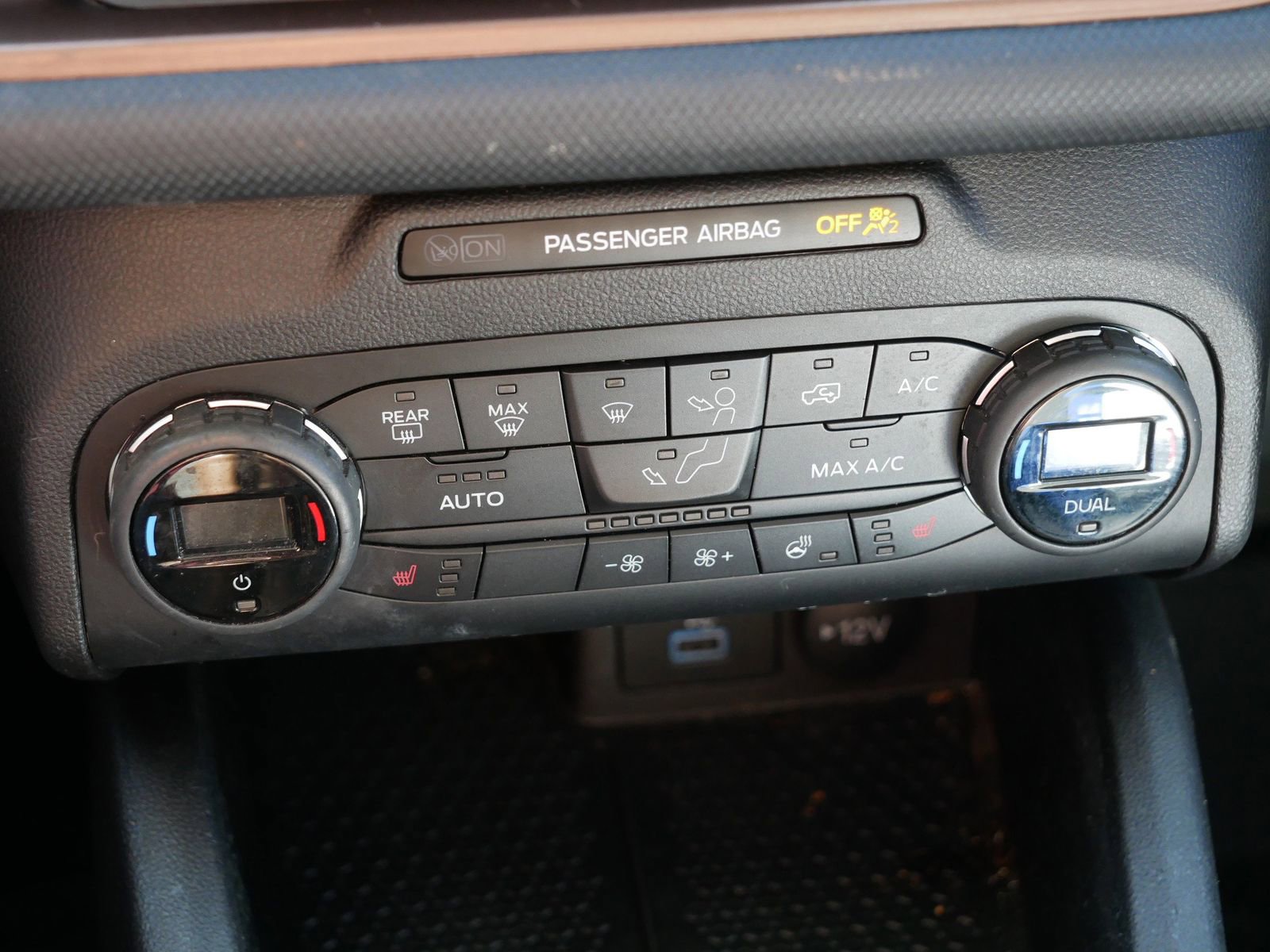 Certified 2021 Ford Bronco Sport Outer Banks AWD/4WD image 25