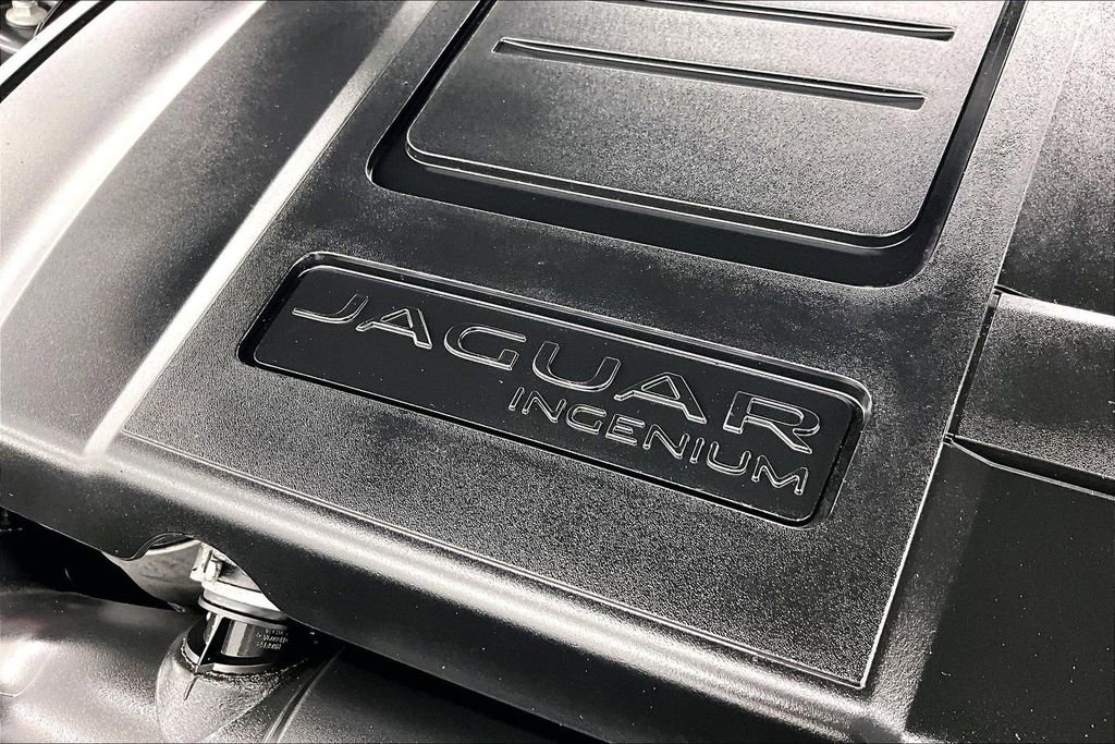 Used 2020 Jaguar F-PACE Prestige AWD/4WD image 33