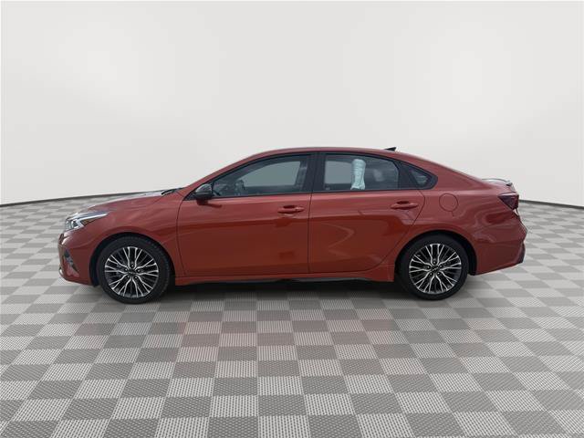 Used 2023 Kia Forte GT-Line w/ GT-Line Premium Package FWD image 4