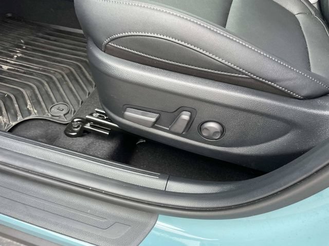 Used 2026 Kia Seltos EX FWD image 9