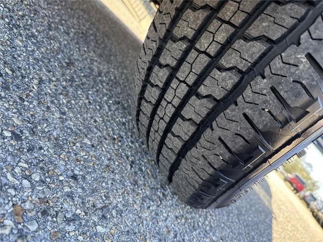 Certified 2024 Ford F150 XLT w/ Mobile Office Package image 32