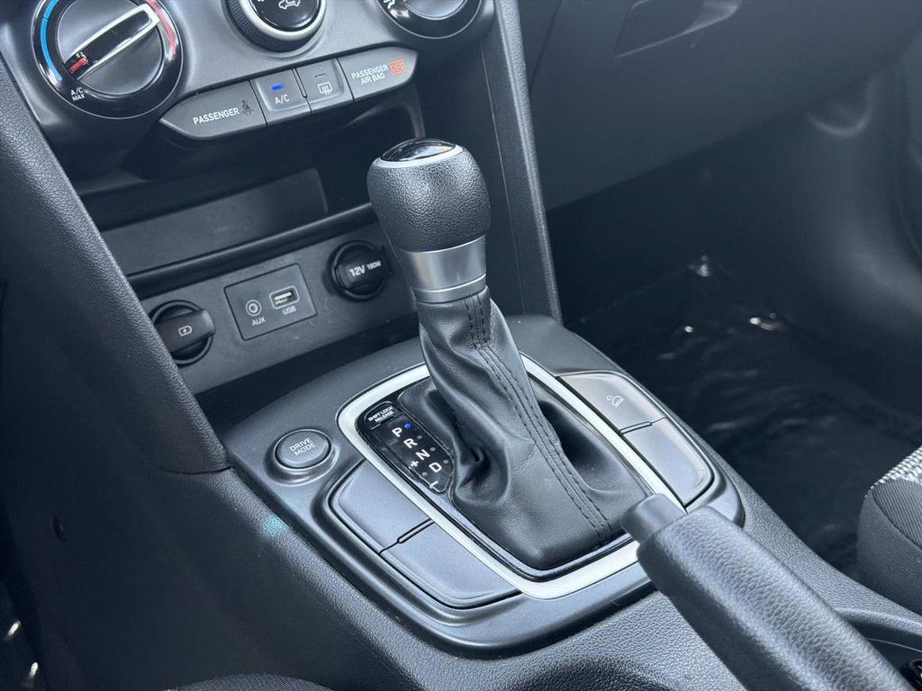 Used 2019 Hyundai Kona SE FWD image 16