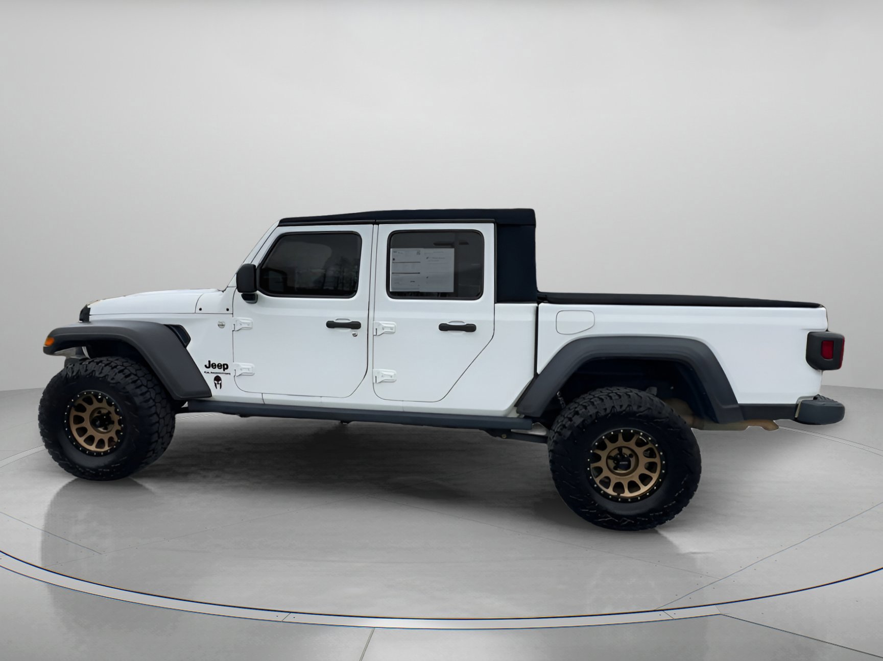 Used 2020 Jeep Gladiator Sport w/ Quick Order Package 24S image 12