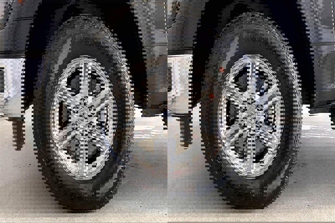 Certified 2025 Ford F150 XLT w/ Equipment Group 301A Standard image 8