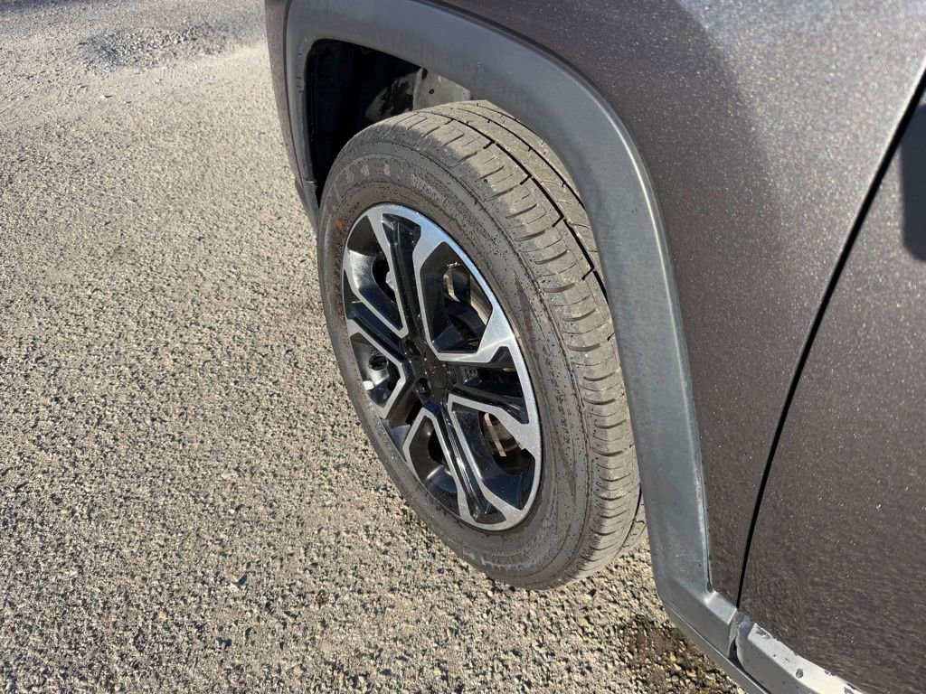 Used 2024 Jeep Compass Limited image 10