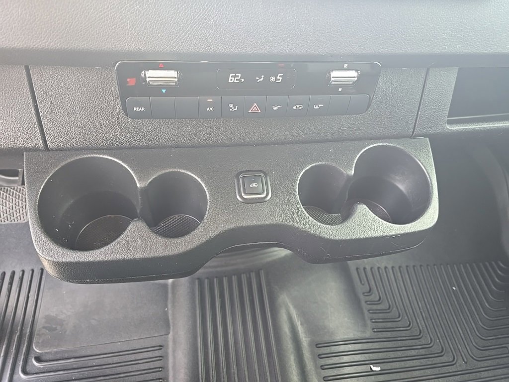 Used 2023 Mercedes-Benz Sprinter 1500 image 23