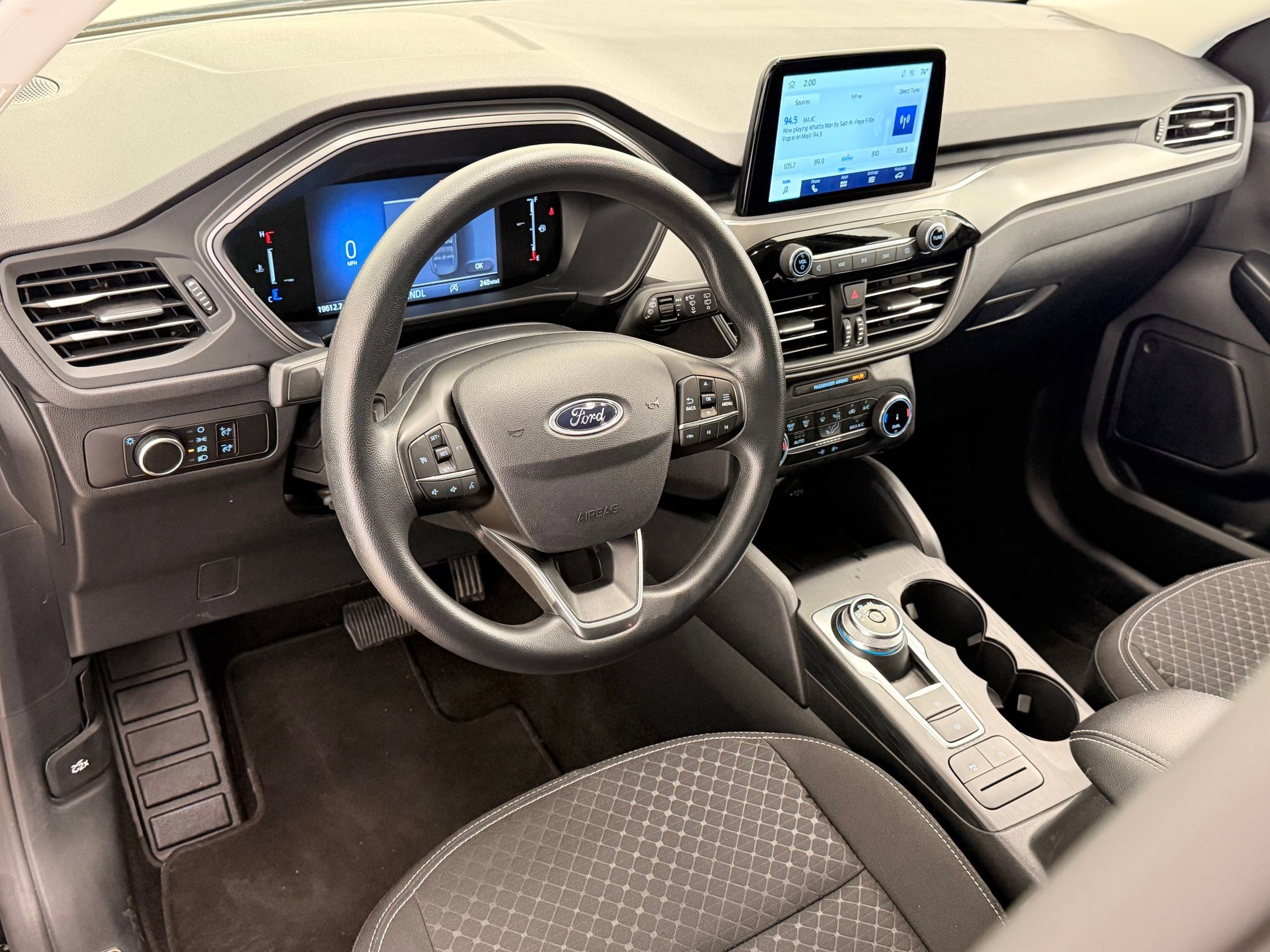 Certified 2025 Ford Escape Active image 4
