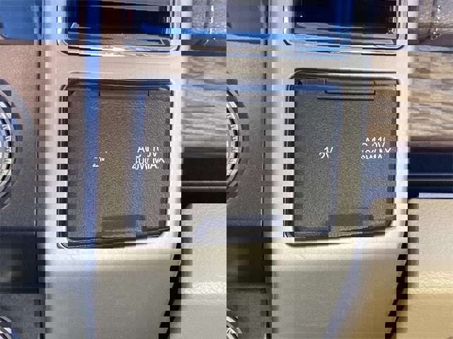 Certified 2020 Ford F150 Lariat w/ Equipment Group 502A Luxury image 68