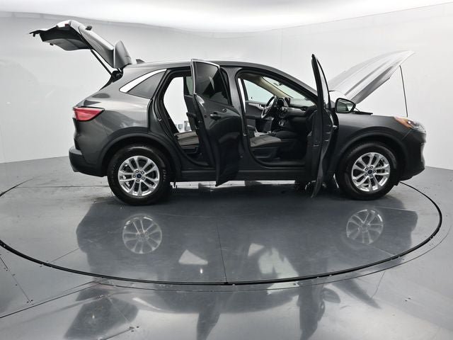 Certified 2020 Ford Escape SE AWD/4WD image 31