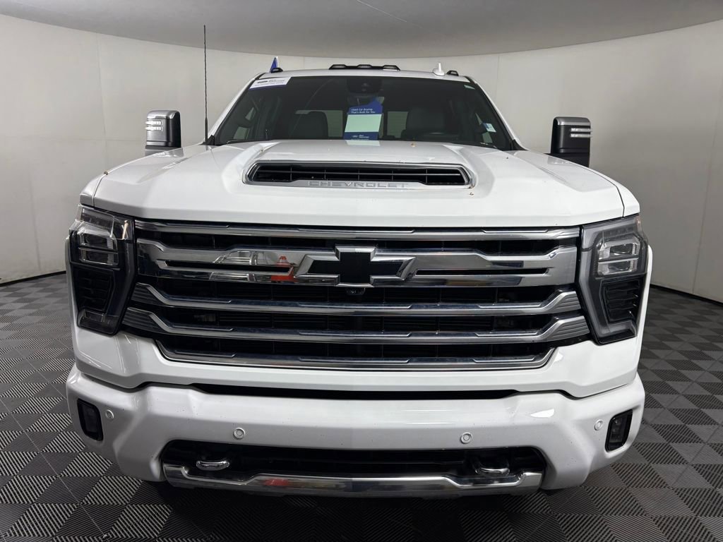 Used 2024 Chevrolet Silverado 3500 High Country image 8