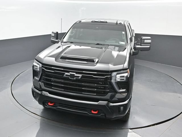 Used 2025 Chevrolet Silverado 2500 LTZ w/ LTZ Plus Package AWD/4WD image 18