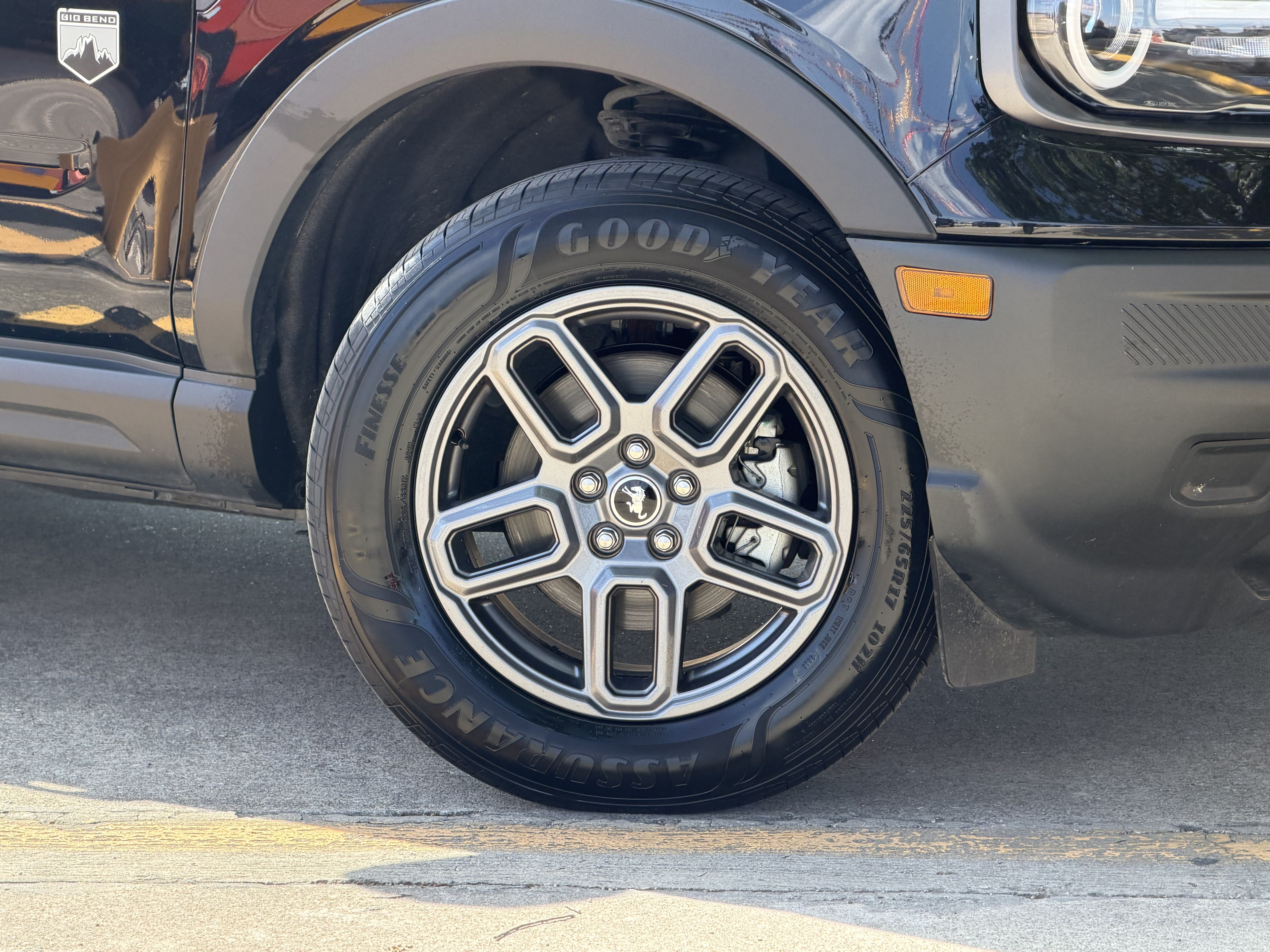 Certified 2025 Ford Bronco Sport Big Bend AWD/4WD image 3