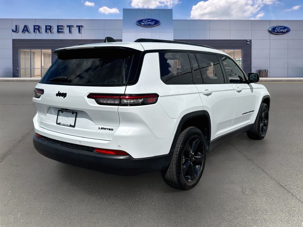 Used 2024 Jeep Grand Cherokee L Limited w/ Black Appearance Package RWD image 7