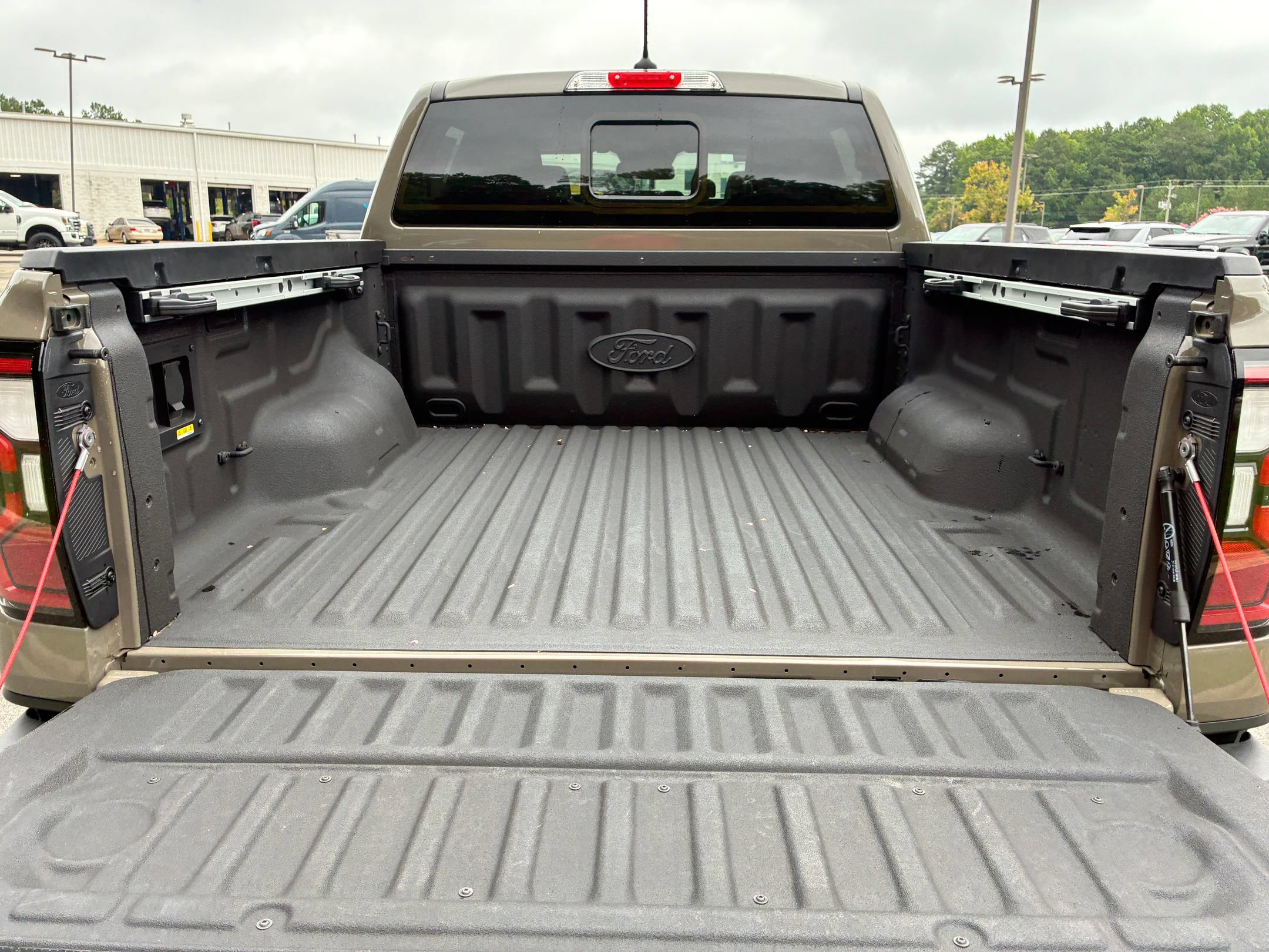 Certified 2025 Ford Ranger Raptor AWD/4WD image 28