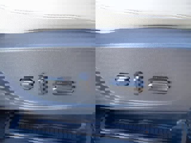 Certified 2017 Ford C-MAX Titanium w/ Equipment Group 301A image 17