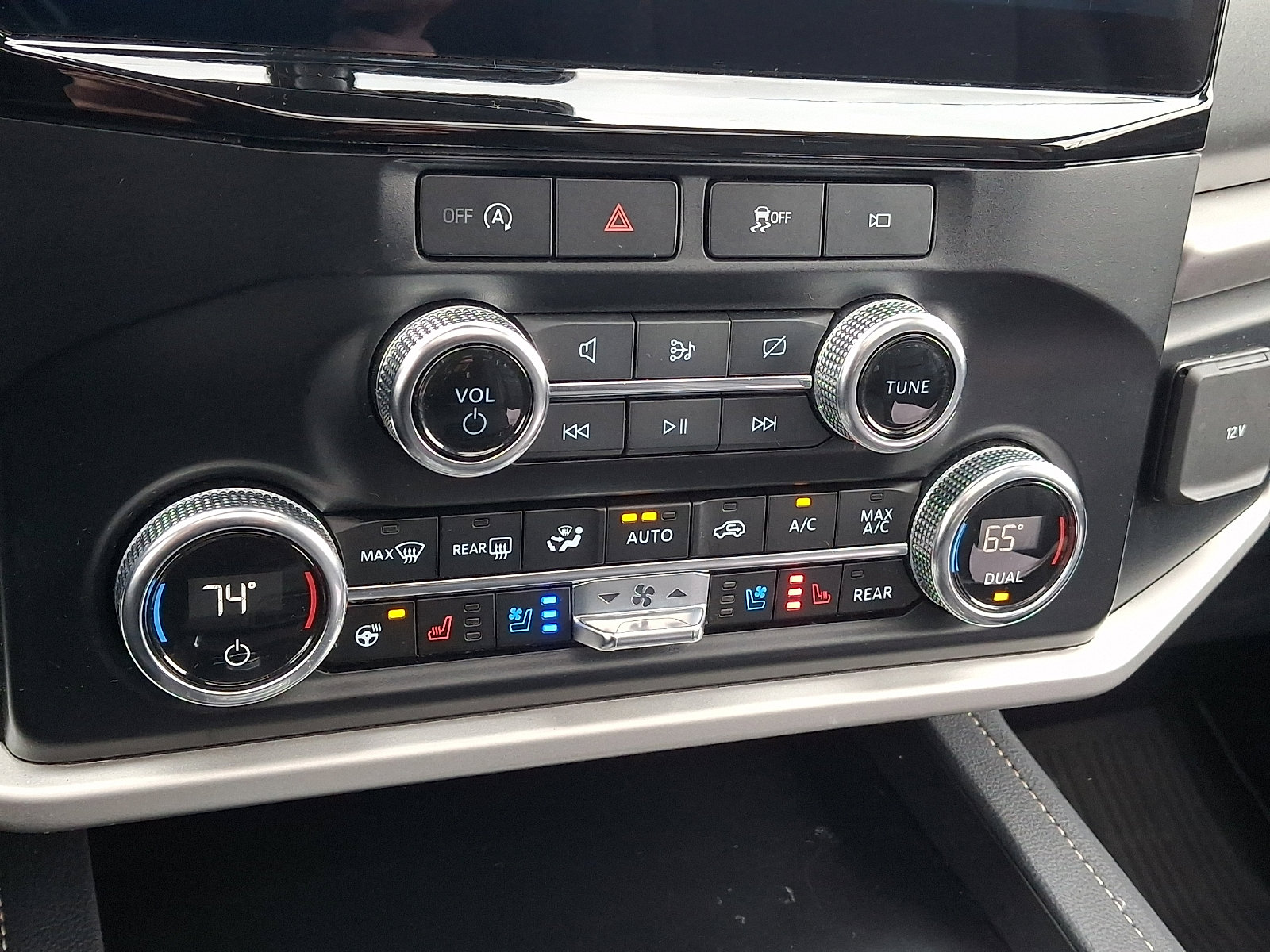 Certified 2024 Ford Expedition XLT AWD/4WD image 23