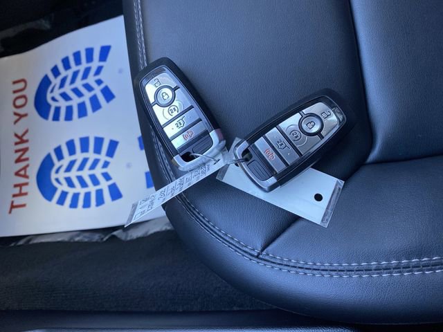 Certified 2022 Ford Explorer XLT w/ Equipment Group 202A image 26