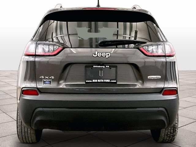 Used 2019 Jeep Cherokee Latitude Plus w/ Cold Weather Group AWD/4WD image 4