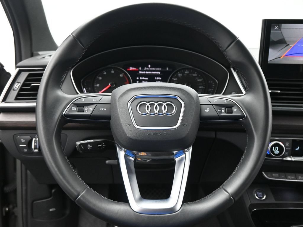 Used 2023 Audi Q5 2.0T Premium w/ Convenience Package AWD/4WD image 17