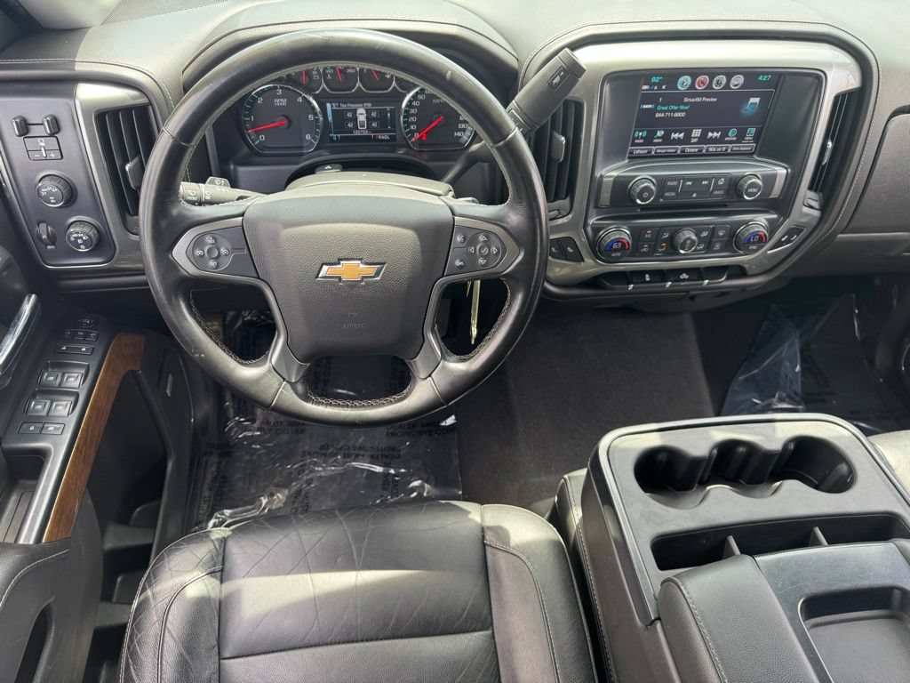 Used 2018 Chevrolet Silverado 1500 LTZ w/ Sport Package AWD/4WD image 13