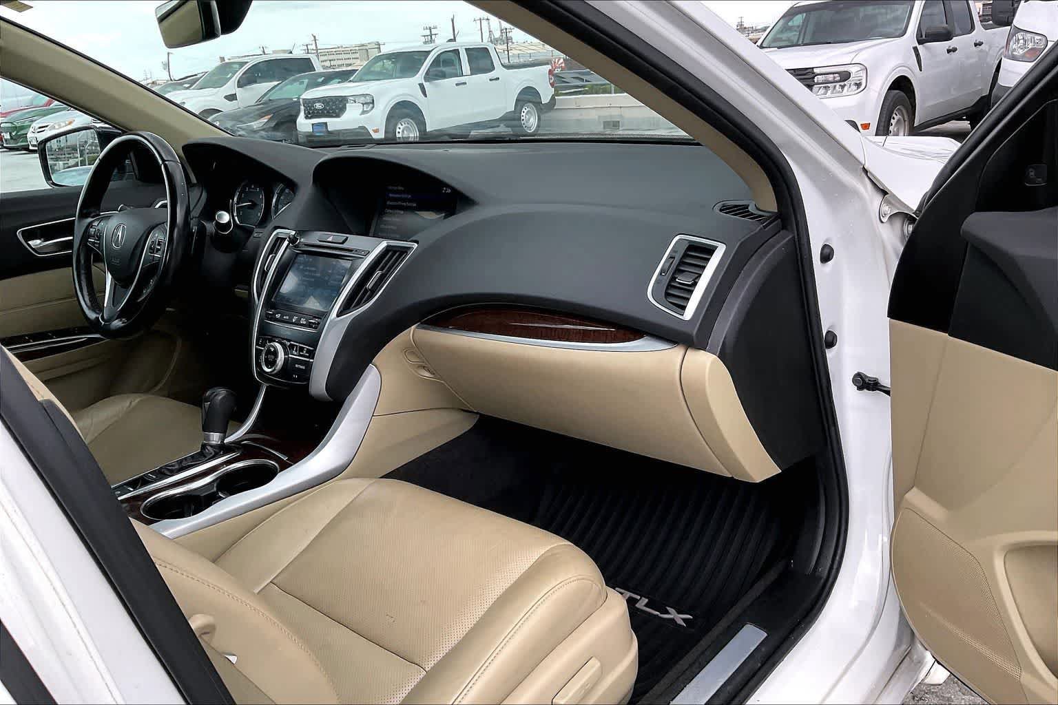 Used 2019 Acura TLX w/ Technology Package FWD image 23