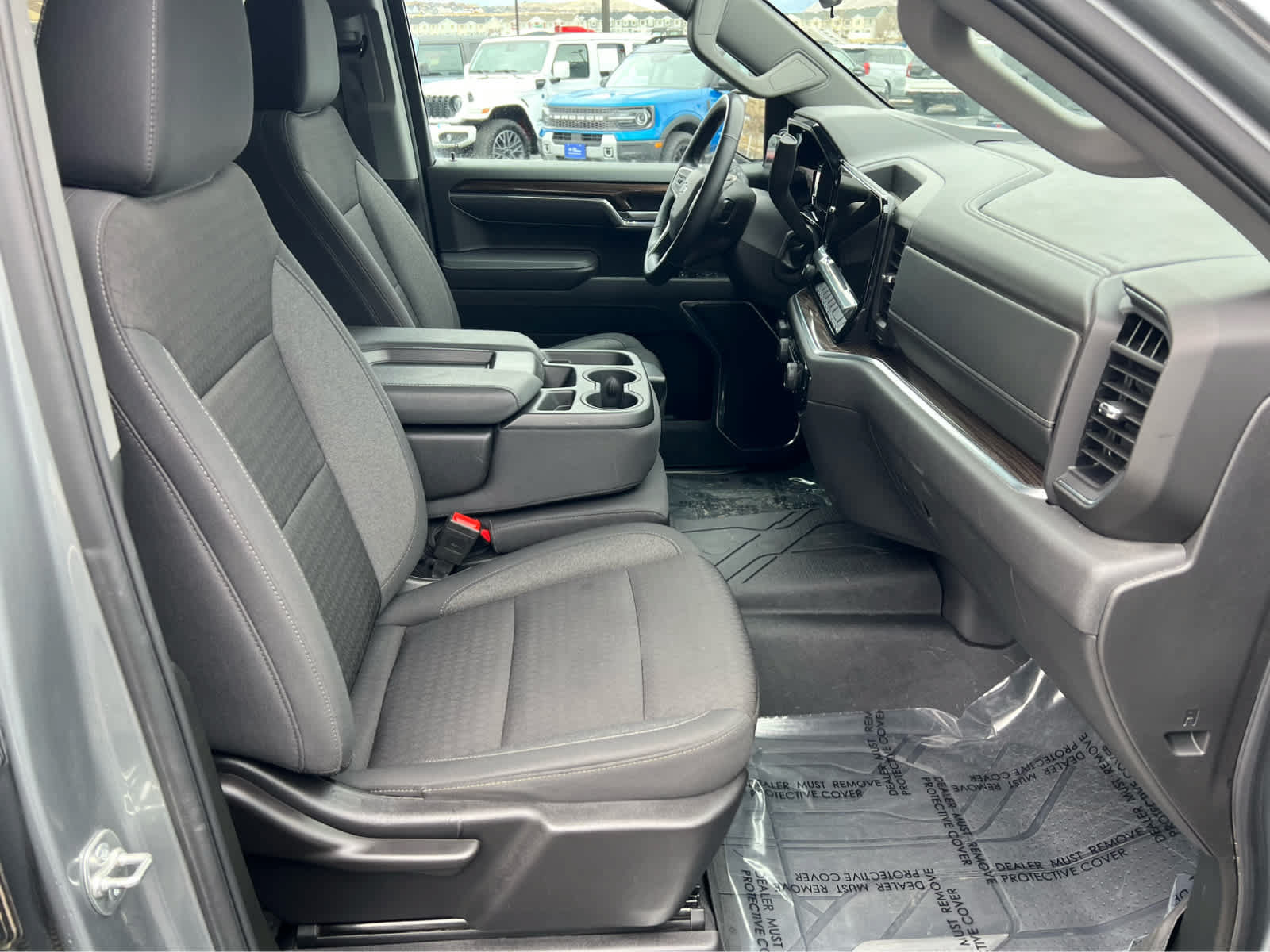 Used 2025 Chevrolet Silverado 1500 RST w/ Protection Package AWD/4WD image 17