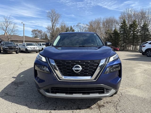 Used 2023 Nissan Rogue S image 17