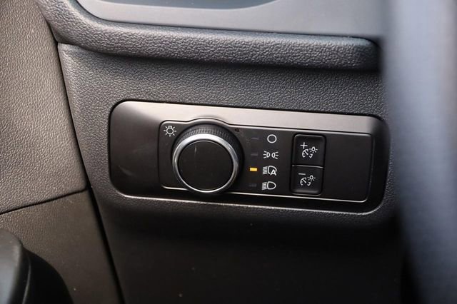 Certified 2025 Ford Escape ST-Line AWD/4WD image 19