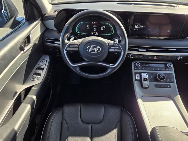 Used 2025 Hyundai Palisade SEL FWD image 13