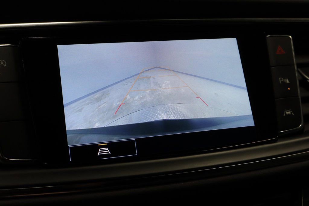 Used 2023 Buick Enclave Essence w/ Experience Buick Package image 10