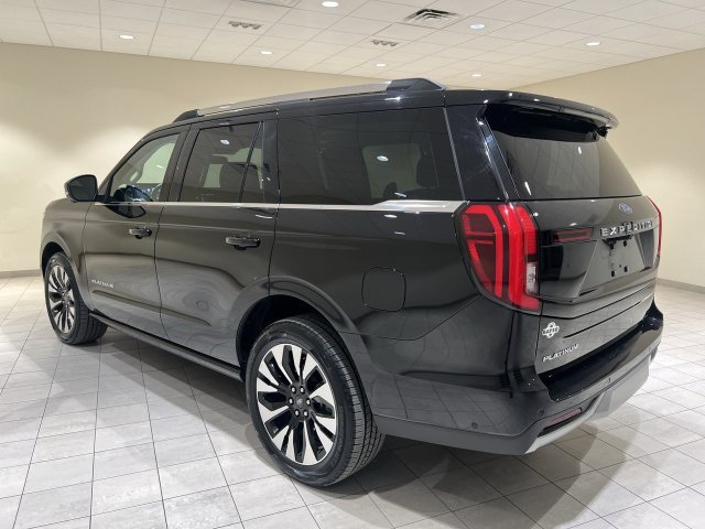 Certified 2025 Ford Expedition Platinum w/ Driver's Package AWD/4WD image 3
