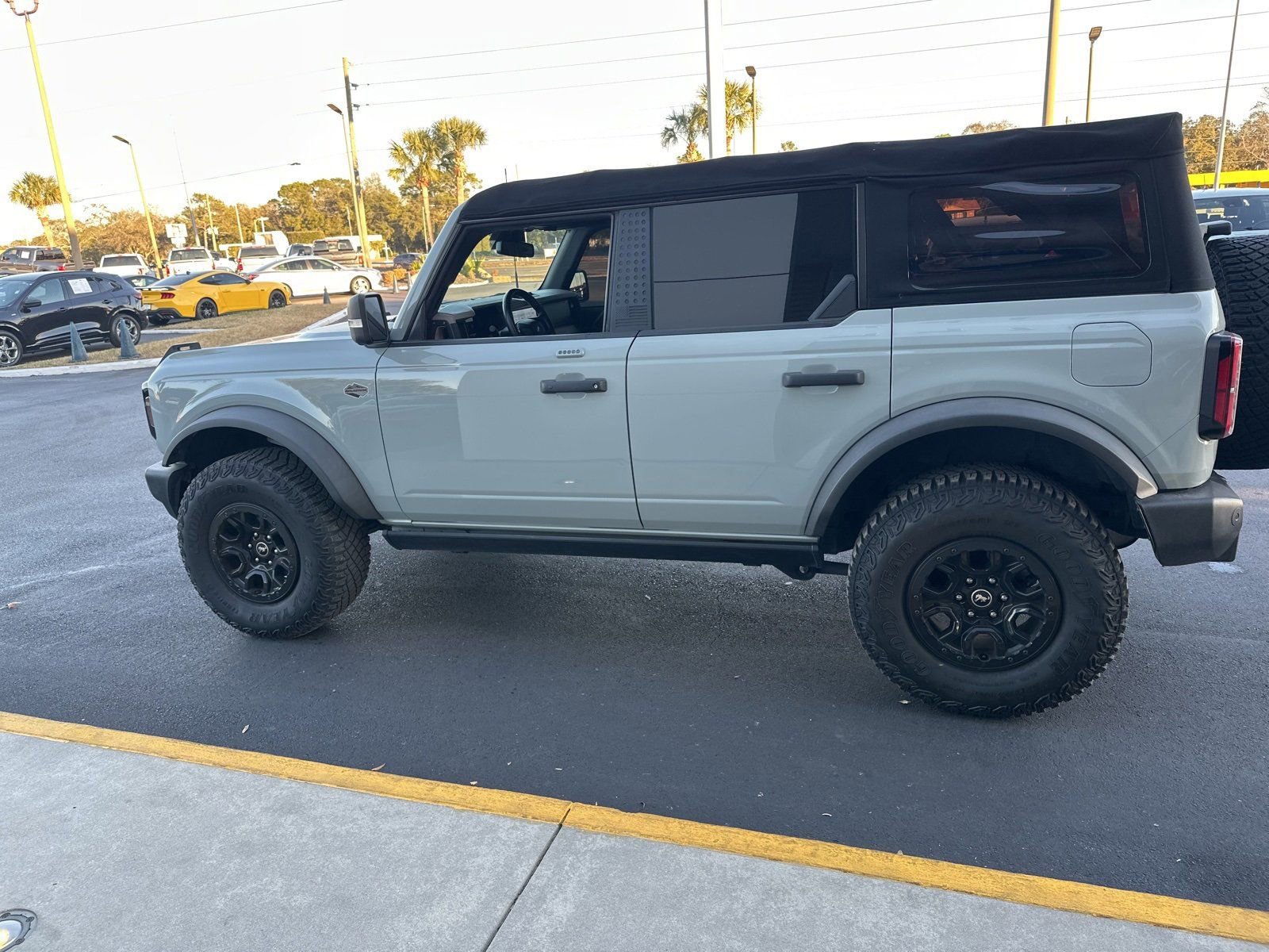 Certified 2022 Ford Bronco Wildtrak image 7