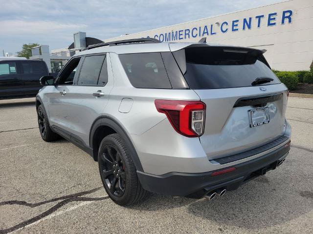 Certified 2023 Ford Explorer ST w/ Equipment Group 401A AWD/4WD image 4