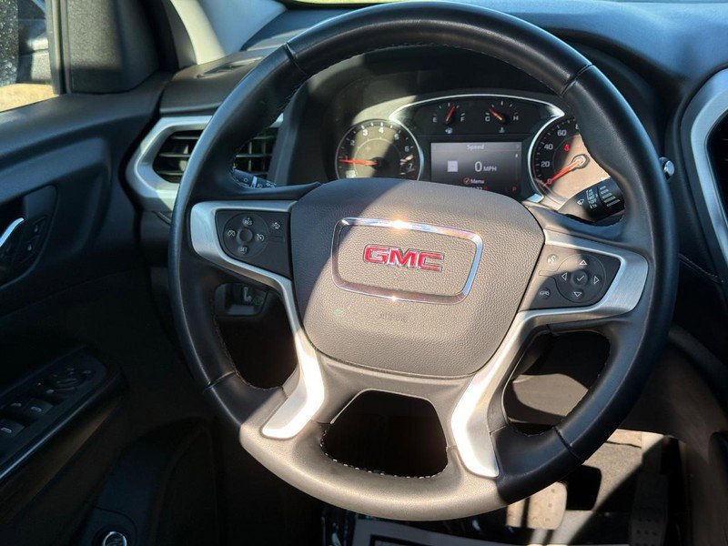 Used 2023 GMC Acadia SLT image 13