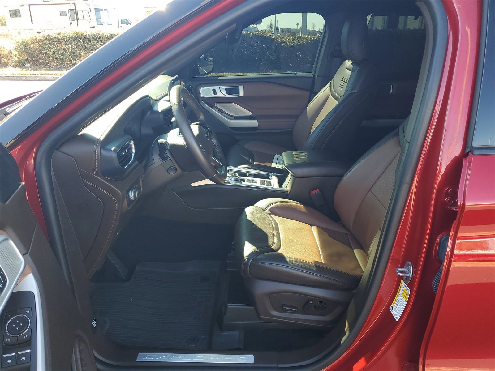 Certified 2022 Ford Explorer King Ranch image 18