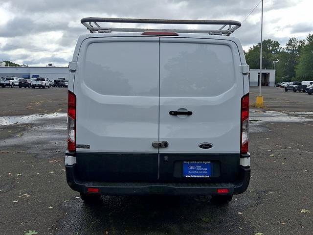 Certified 2019 Ford Transit 250 130 Low Roof RWD image 6