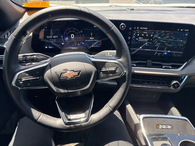 Used 2026 Chevrolet Equinox LT w/ Convenience Package II FWD image 10